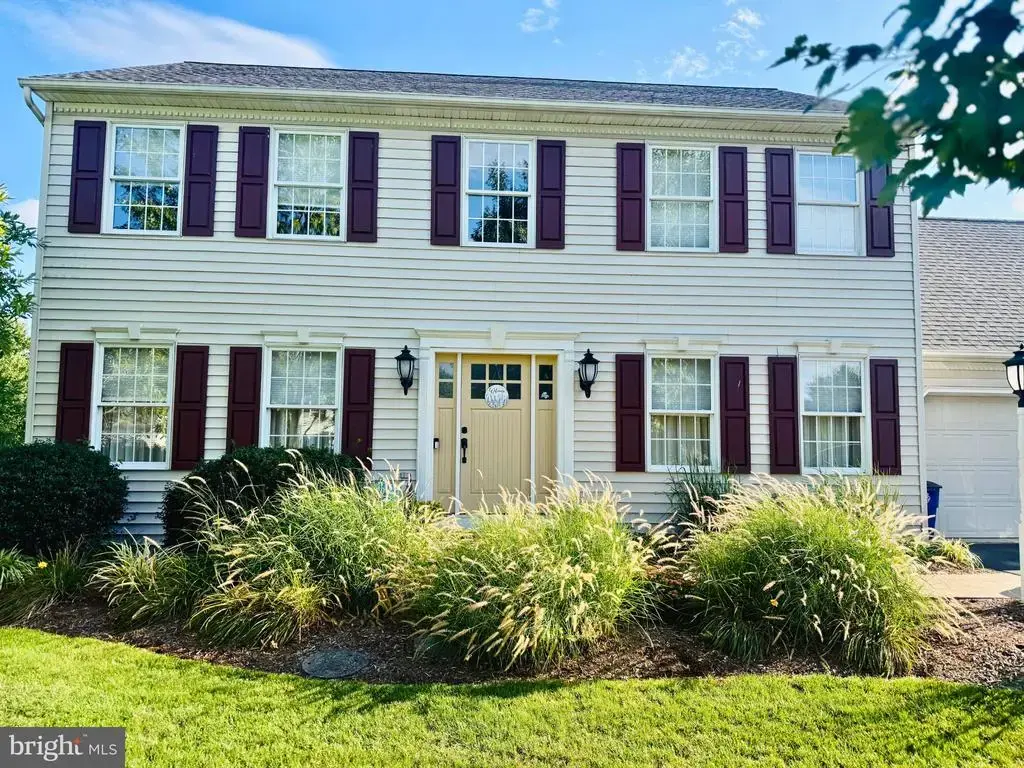 42 Manor Cir, PALMYRA