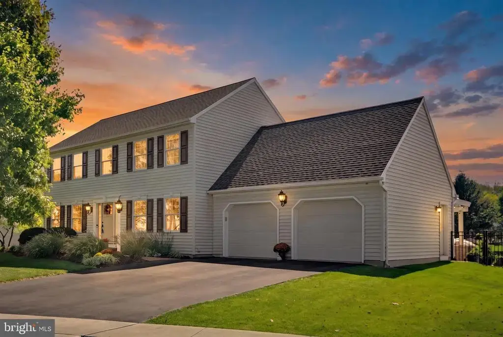 42 Manor Cir, PALMYRA