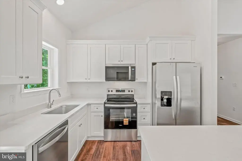 57 Gray Ln, BERKELEY SPRINGS