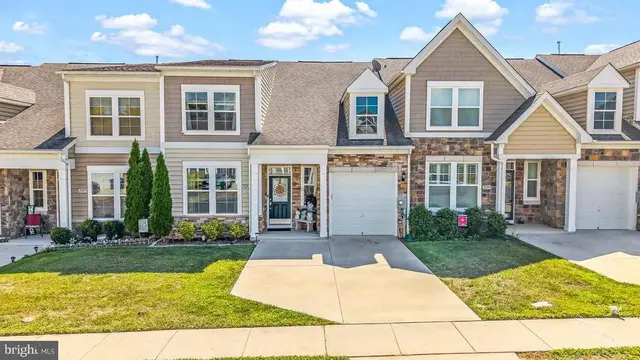20207 Huntington Ct, Hagerstown