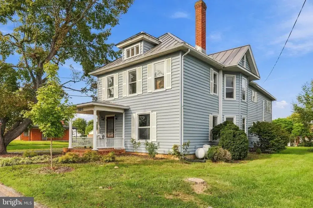 564 W Spring St, WOODSTOCK