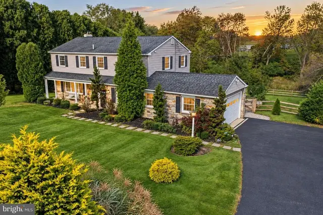 605 W Pleasant Grove Rd, West Chester