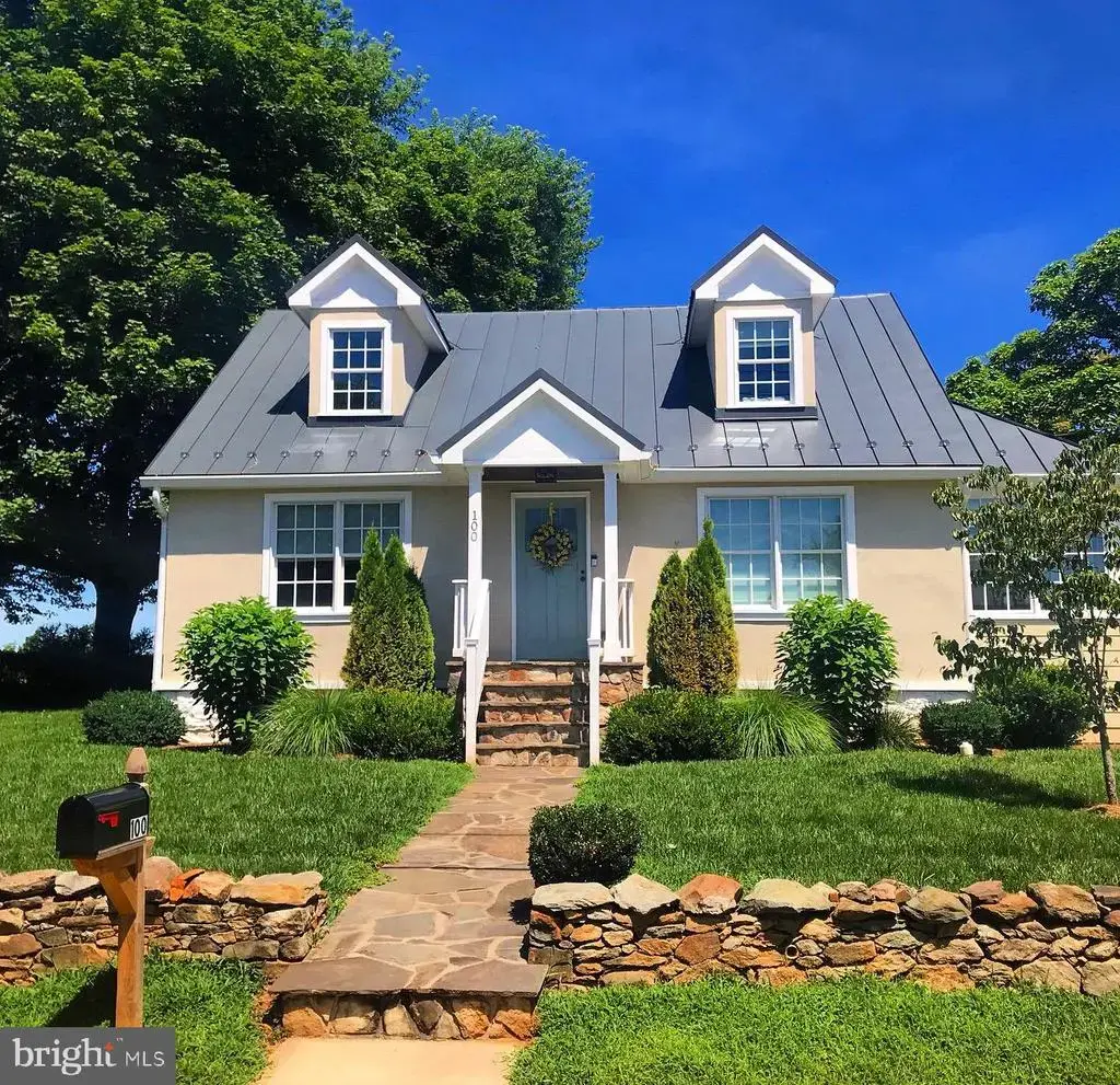 100 Marshall St, MIDDLEBURG