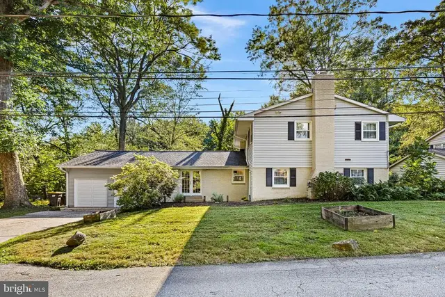 4 N Cliffe Dr, Wilmington