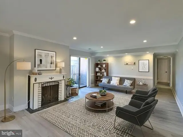 3481 Summit Ct Ne #3481, Washington
