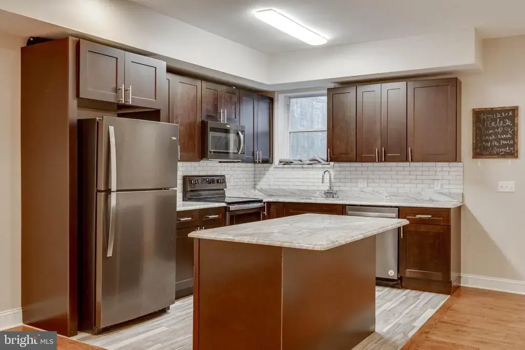 2554 N 8th St #2, PHILADELPHIA