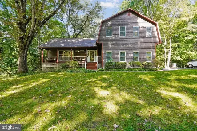 7213 Clifton Rd, Clifton