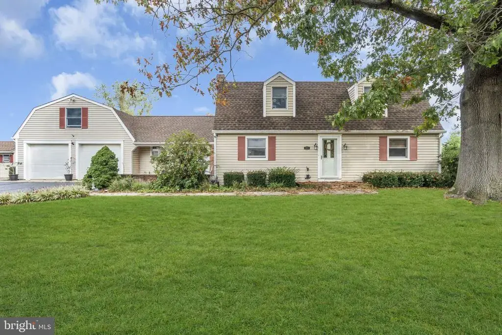 354 Old York Rd, HAMILTON