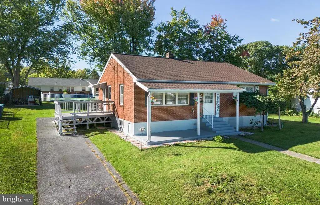 118 Wayne Dr, HARRISBURG