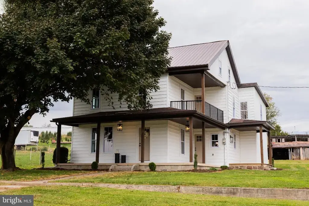 455 Indian Run Rd, EPHRATA