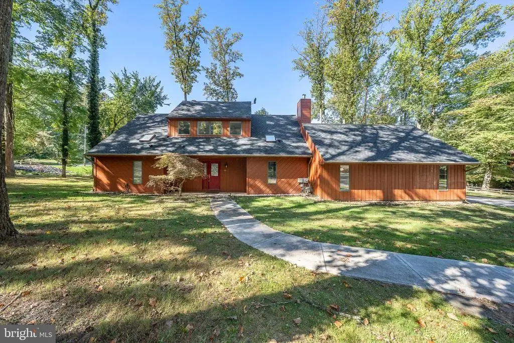 533 Pugh Rd, WAYNE