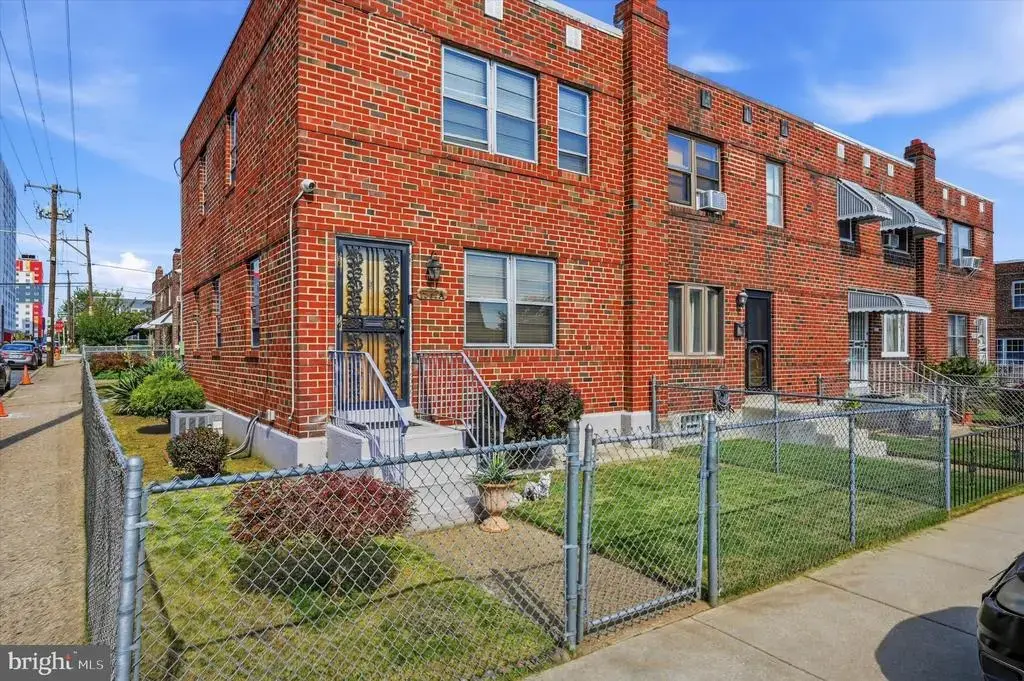 1537 N 11th St #a, PHILADELPHIA