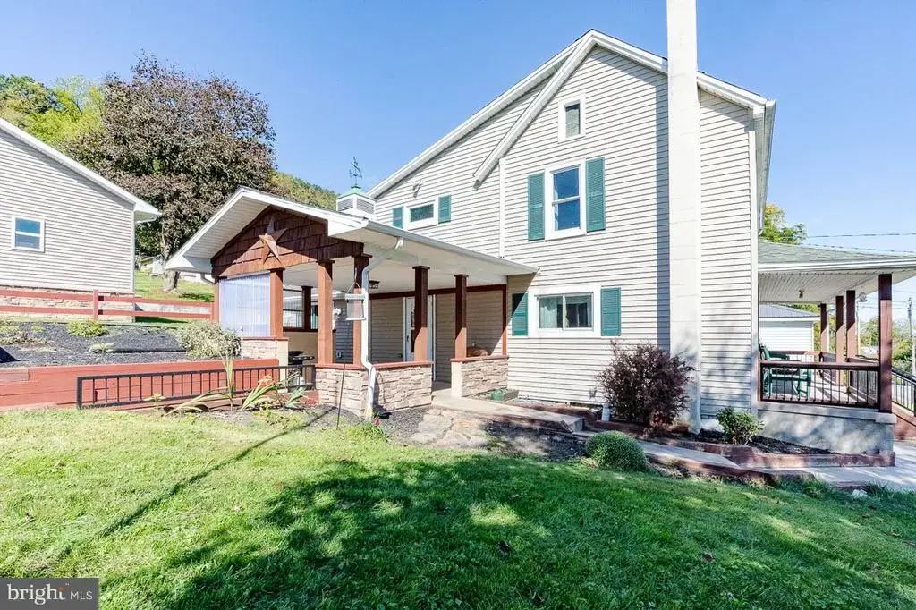 1017 Valley View Rd, BELLEFONTE