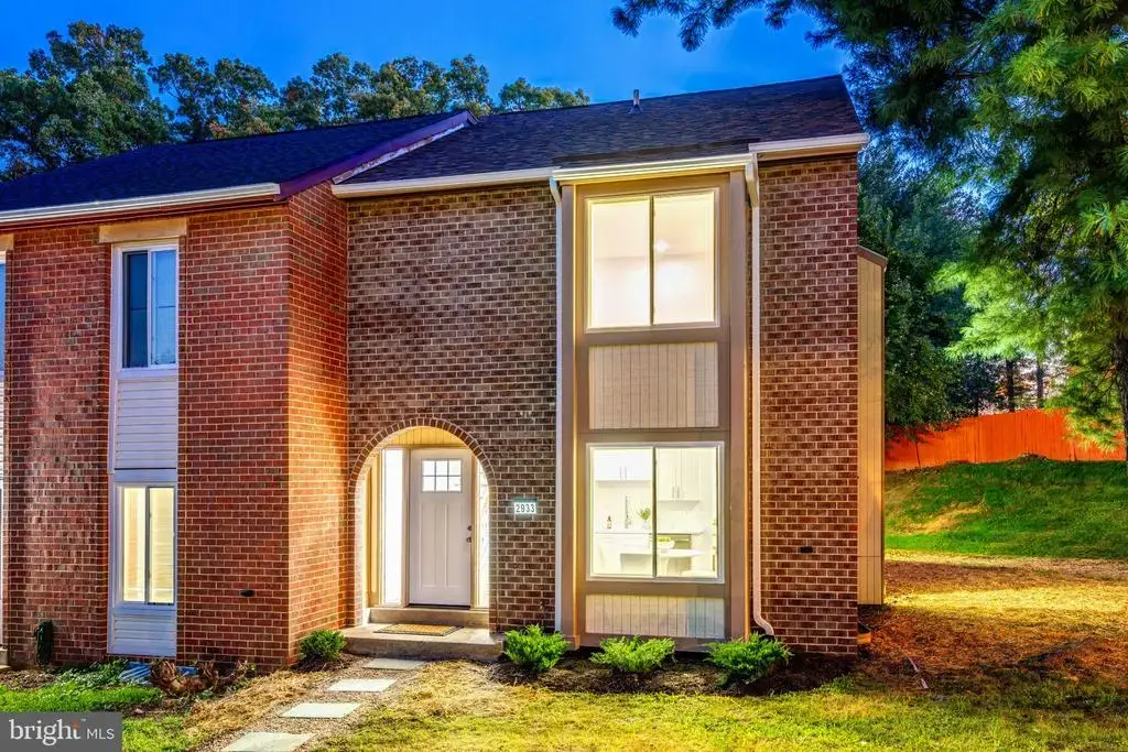2933 Cambridge Dr, WOODBRIDGE