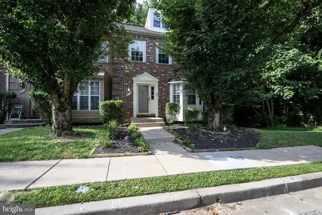 8031 Green Valley Ln, Owings Mills