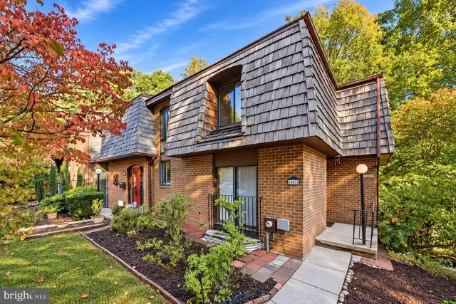 10855 Deborah Dr, Potomac