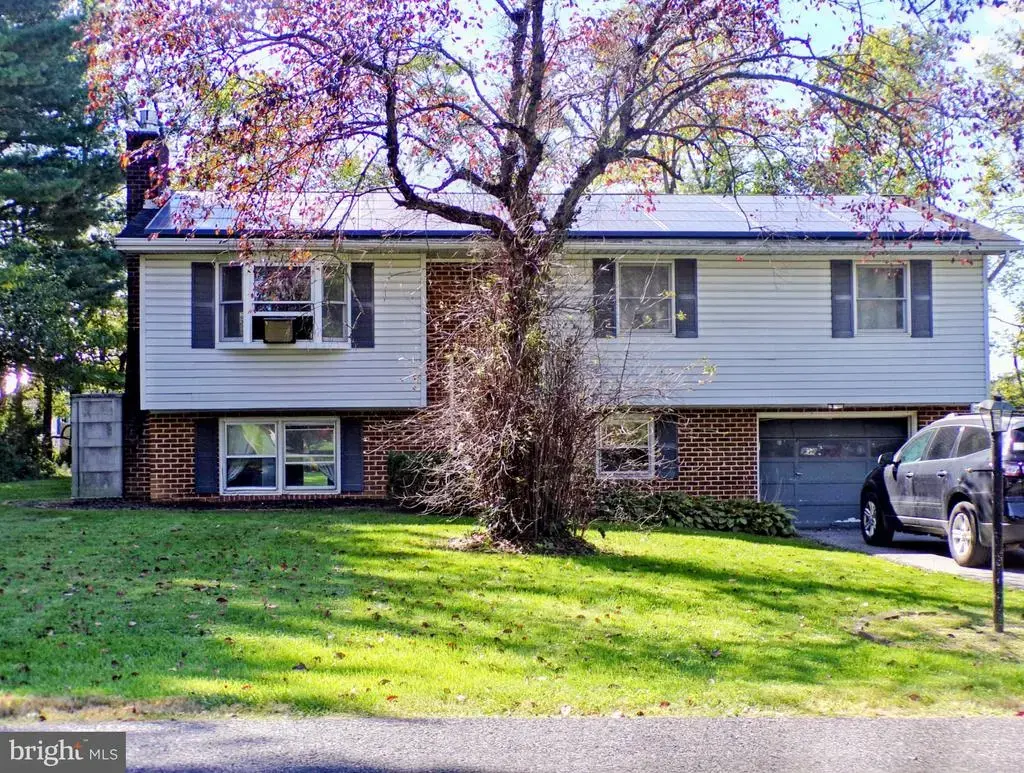 21 Clover Ln, MECHANICSBURG