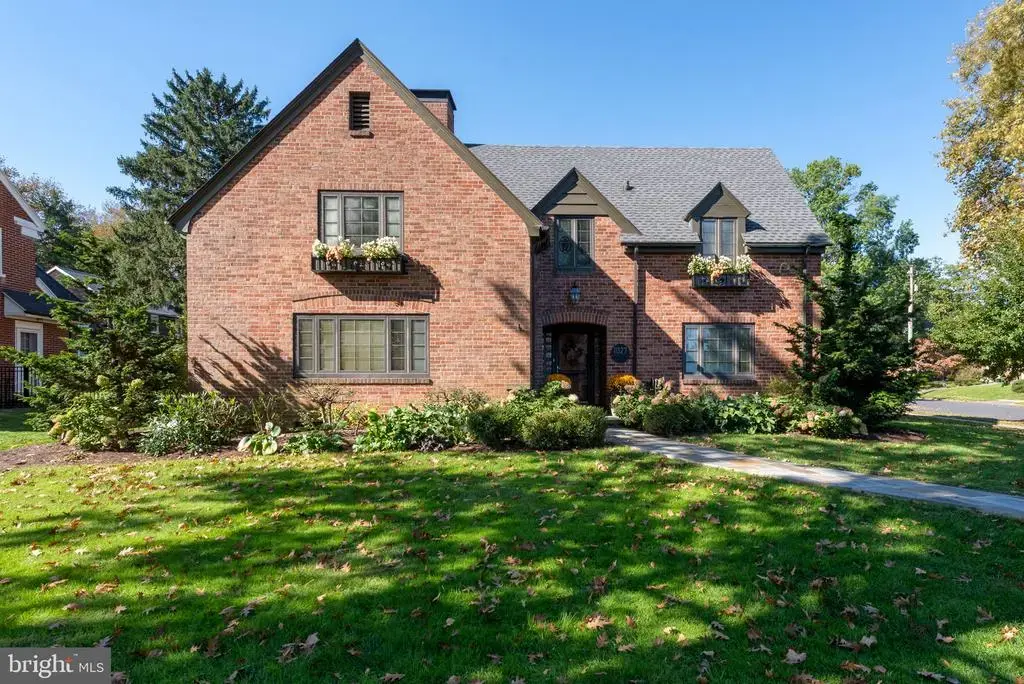 1027 Mcgrann Blvd, LANCASTER