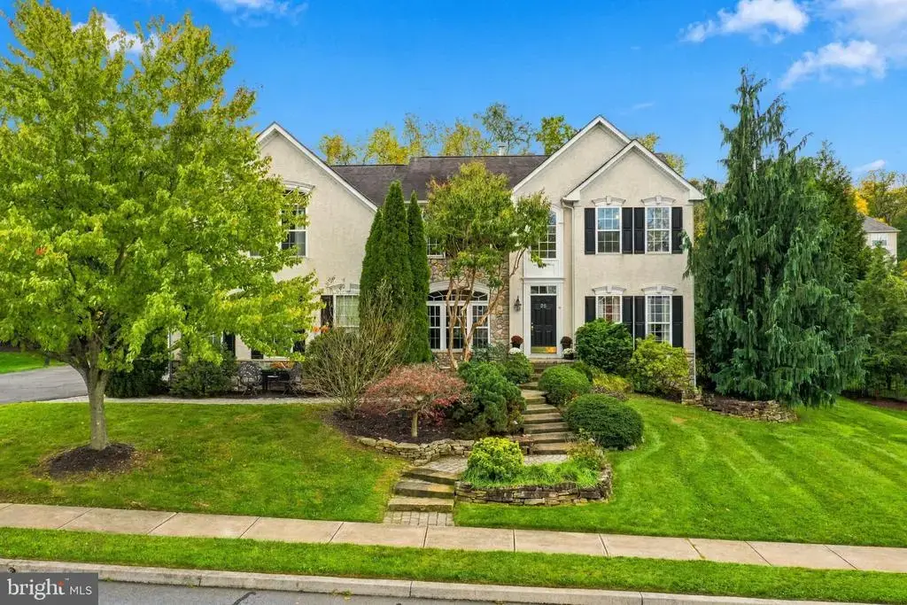25 Winding Brook Dr, SINKING SPRING