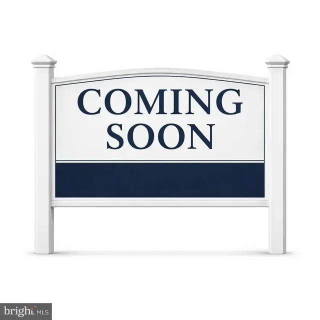 5658 Lierman Cir, Centreville