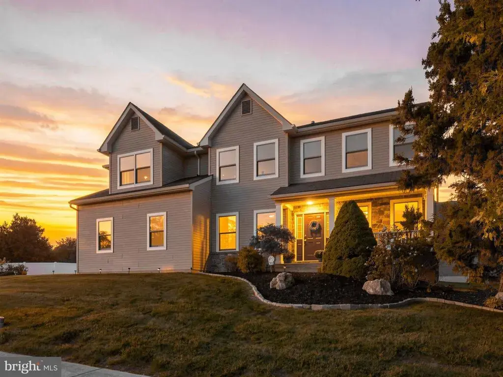 2512 Martin St, NAZARETH