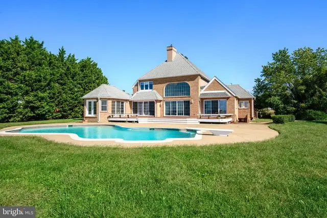 309 Blue Bay Rd, Stevensville
