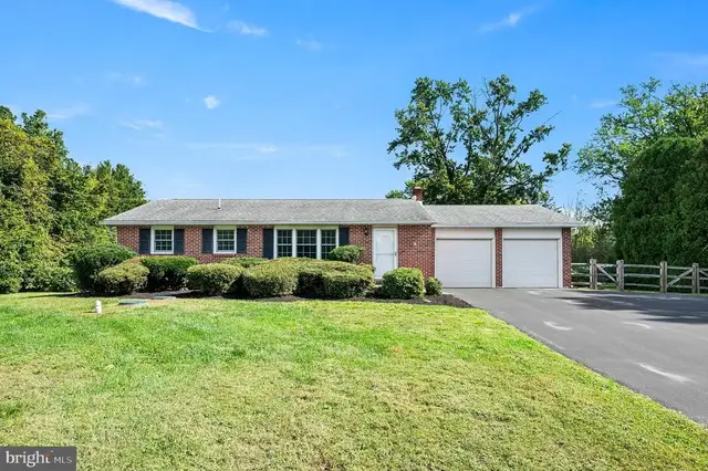 23 S Hunting Hills Dr, Landenberg