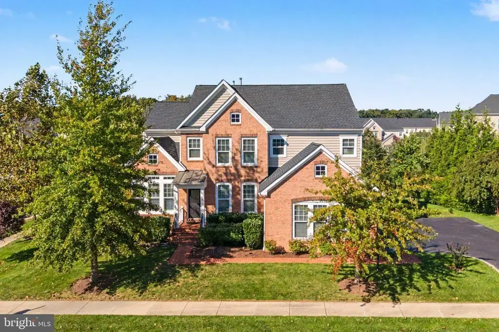 42150 Ruby Dusk Way, BRAMBLETON