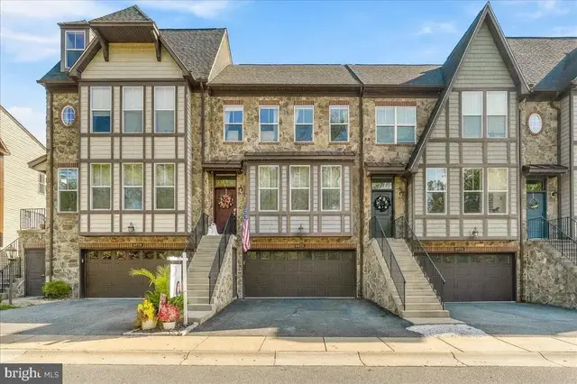 6973 Country Club Ter, New Market