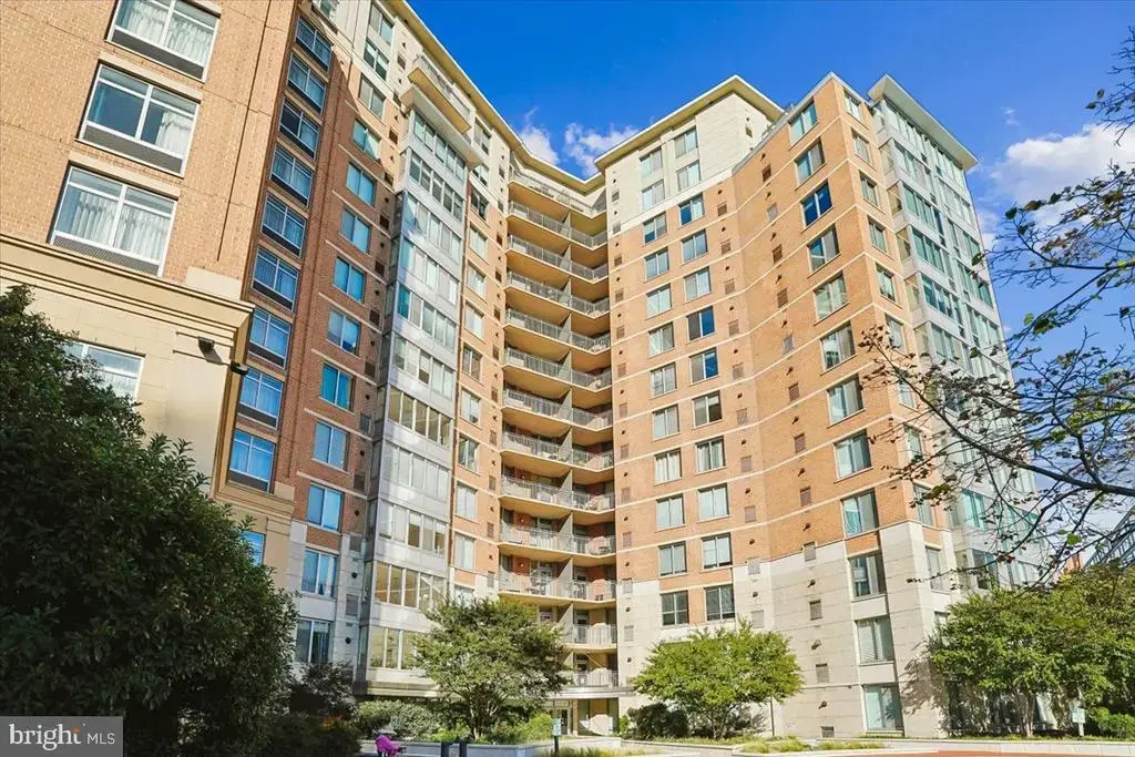 555 Massachusetts Ave Nw #801, WASHINGTON
