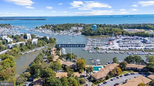 784 Fairview Ave #e, Annapolis