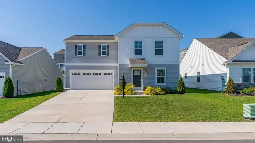 113 Ludgate Mnr, FALLING WATERS