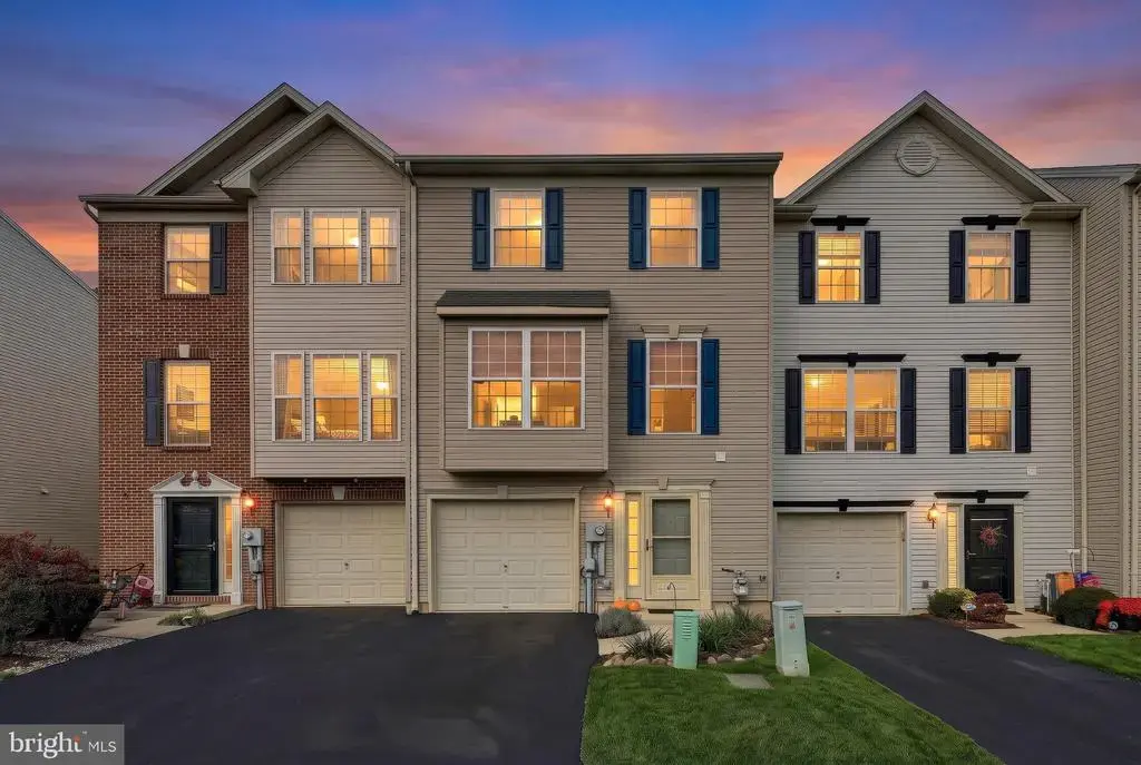 256 Country Ridge Dr, RED LION