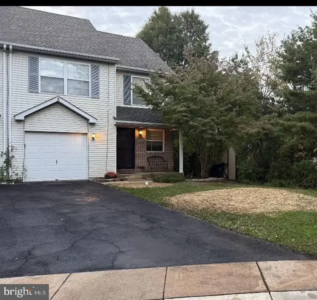 6196 Mountain Laurel Ct, PIPERSVILLE