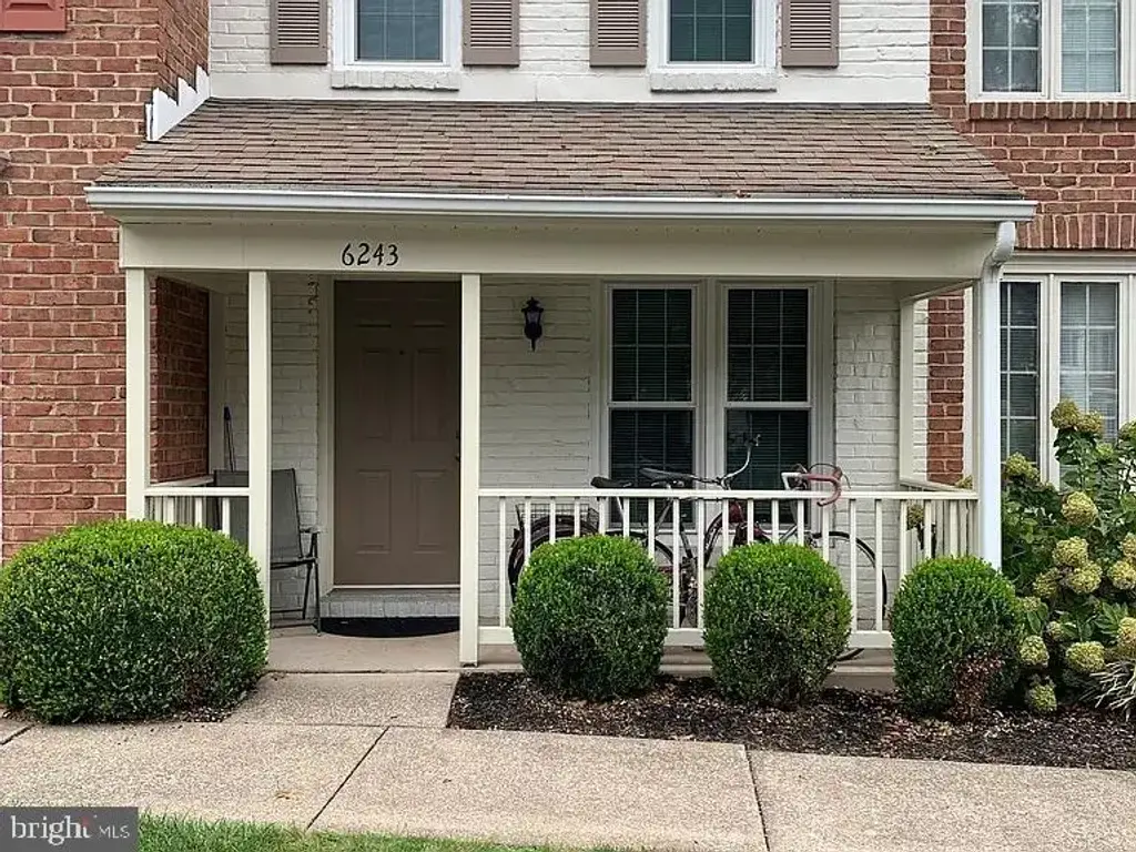 6243 Stanford Ct, MECHANICSBURG