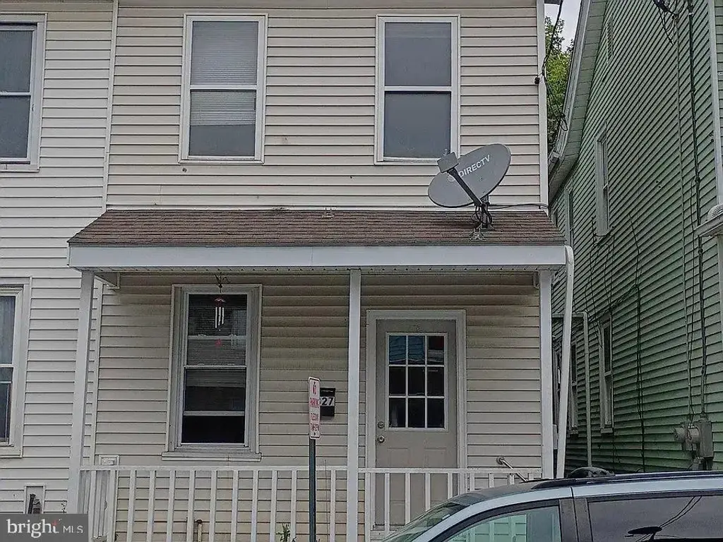 1327 Brandywine St, LEBANON