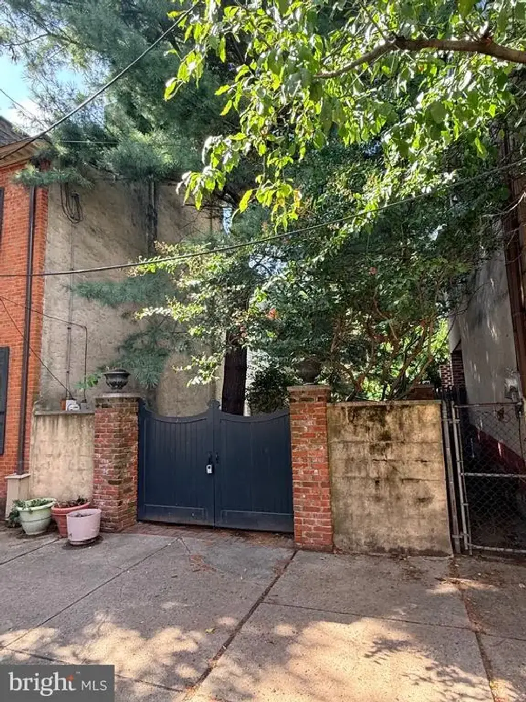 1120 Marlborough St, PHILADELPHIA