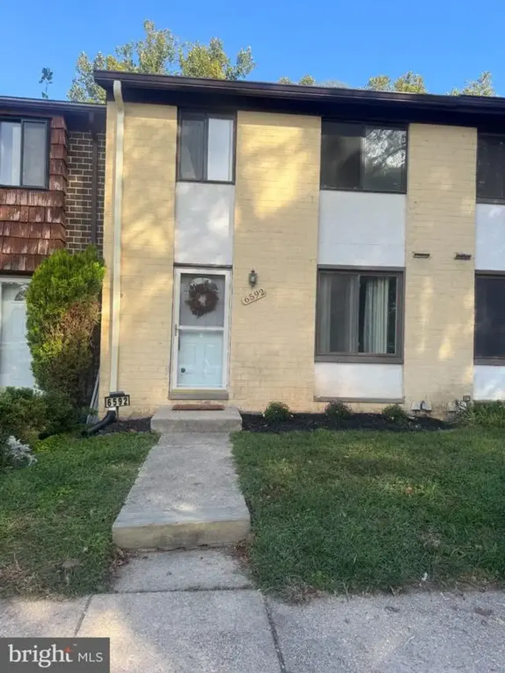 6592 Sweet Fern, COLUMBIA