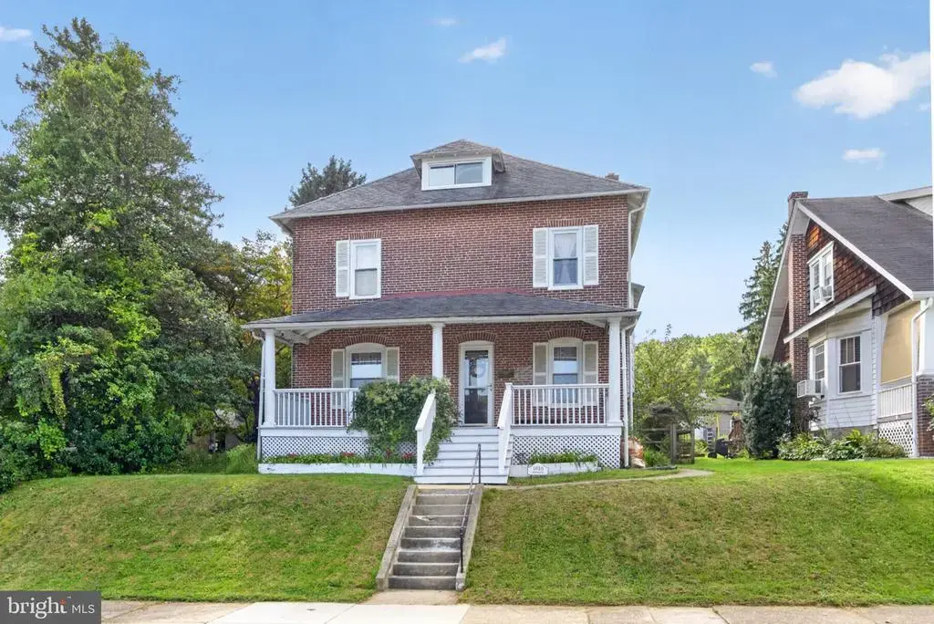 1010 Stirling St, COATESVILLE