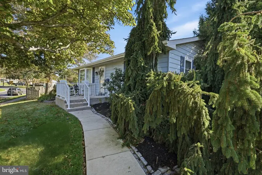 279 N 3rd St #, TELFORD