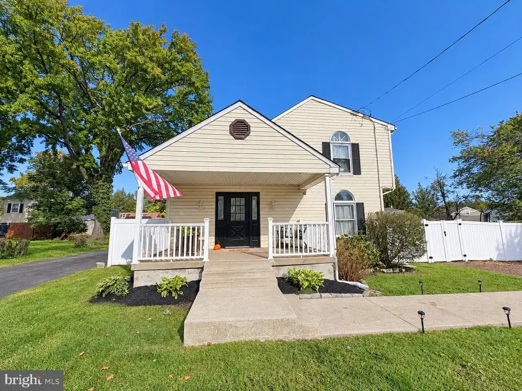 823 Olive St, LANGHORNE