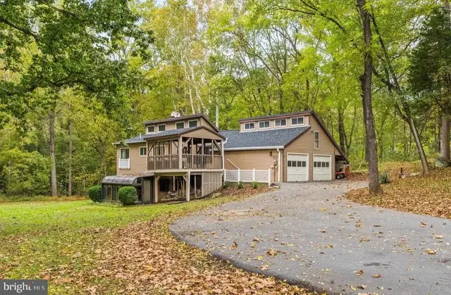 6012 River Rd, Sharpsburg