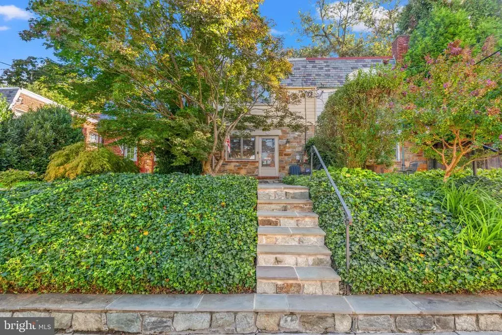 5243 43rd St Nw, WASHINGTON