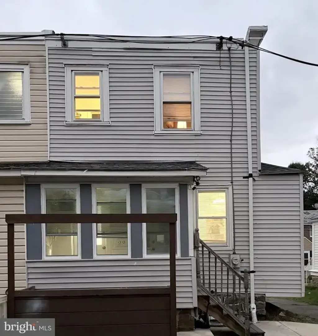 735 Yeadon Ave, LANSDOWNE