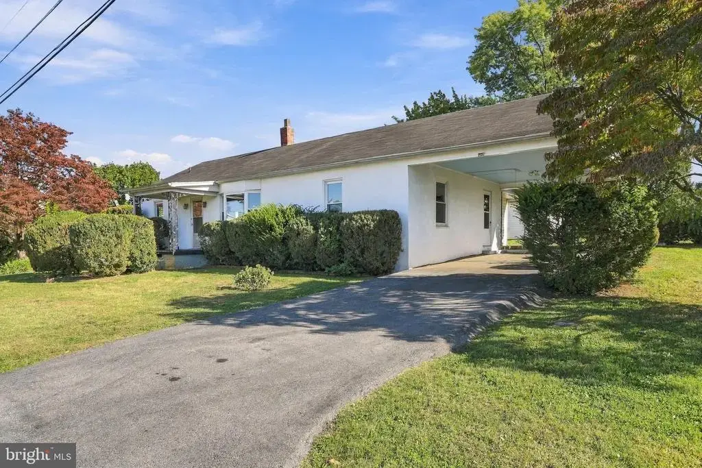 210 E 7th Ave, RANSON