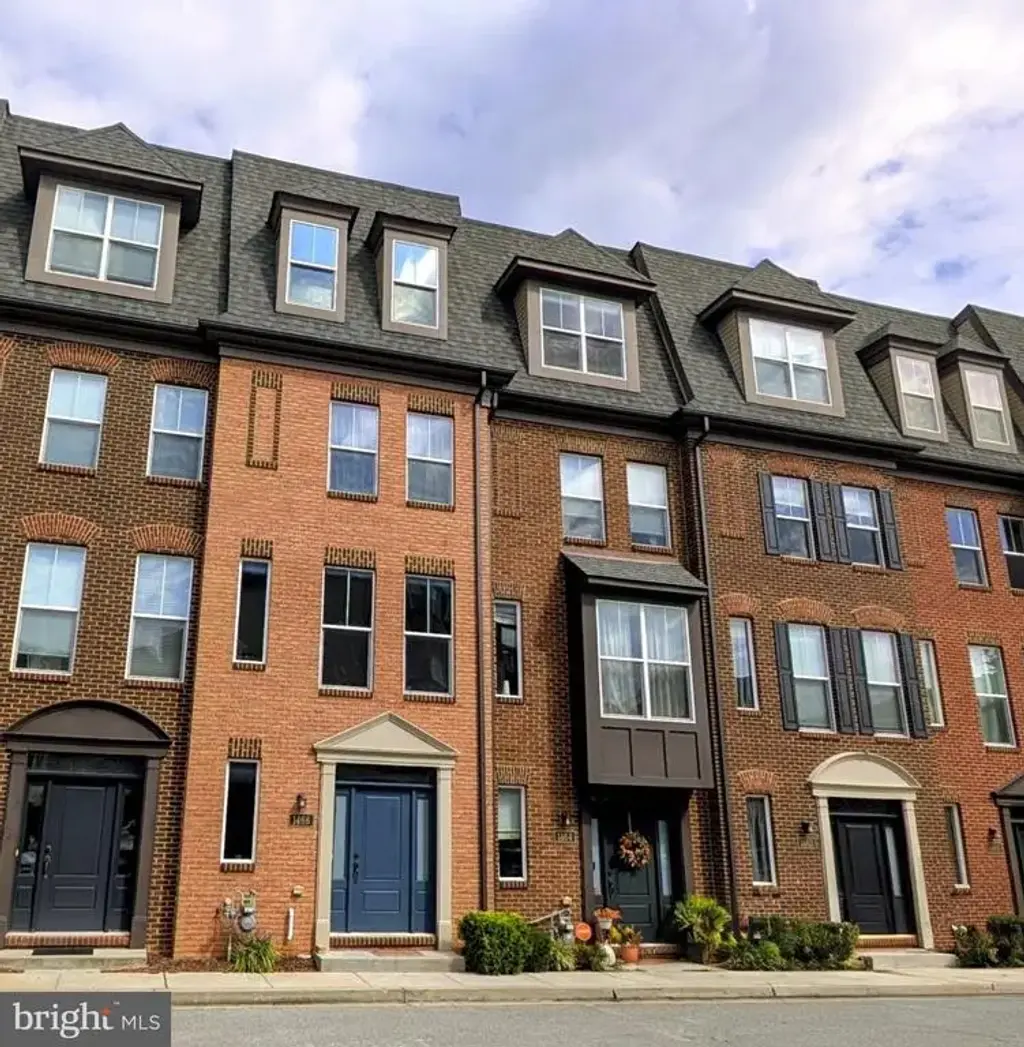 1466 Trafalgar Ln, FREDERICK