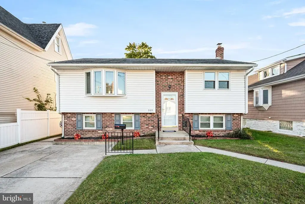 309 Printz Ave, ESSINGTON