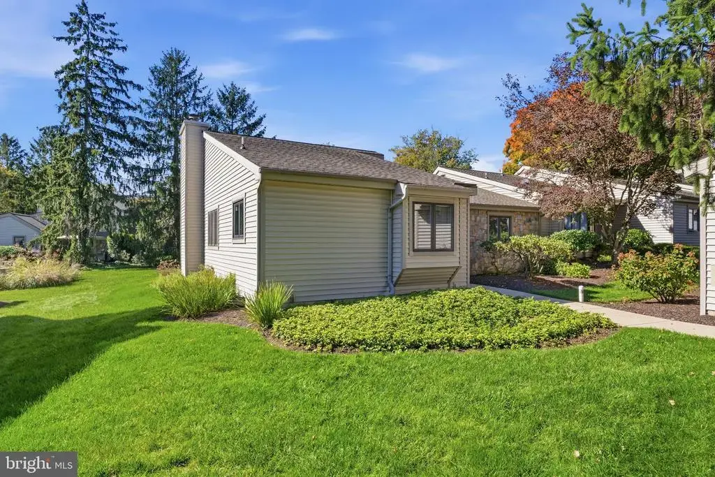 439 Eaton Way #435, WEST CHESTER