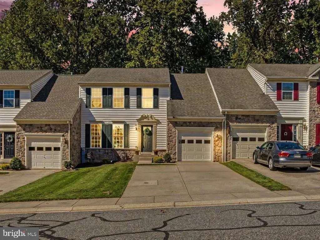 718 Perthshire Pl #10, ABINGDON