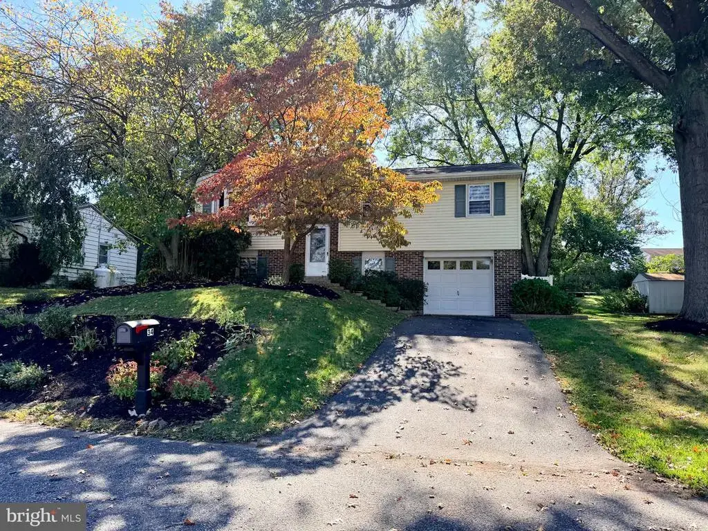 34 Chestnut Ln, BECHTELSVILLE